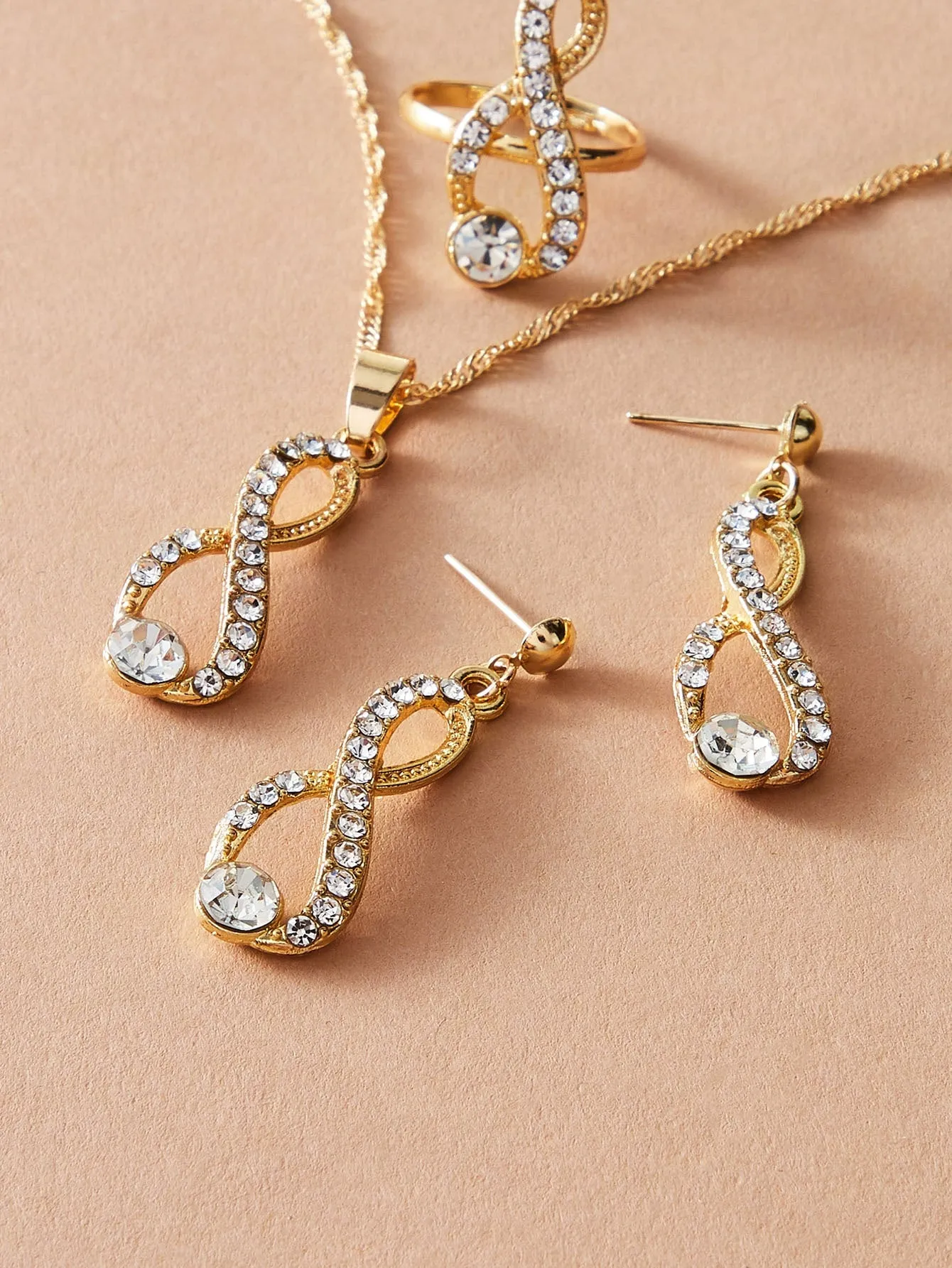 4pcs Rhinestone Decor Jewelry Set Earrings Necklace and RIng Jewelry Set Jewelry