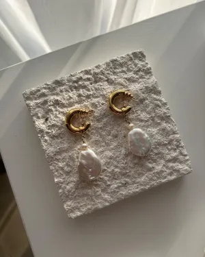 BAROQUE PEARL CHARMS