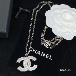 CHL Necklaces 040