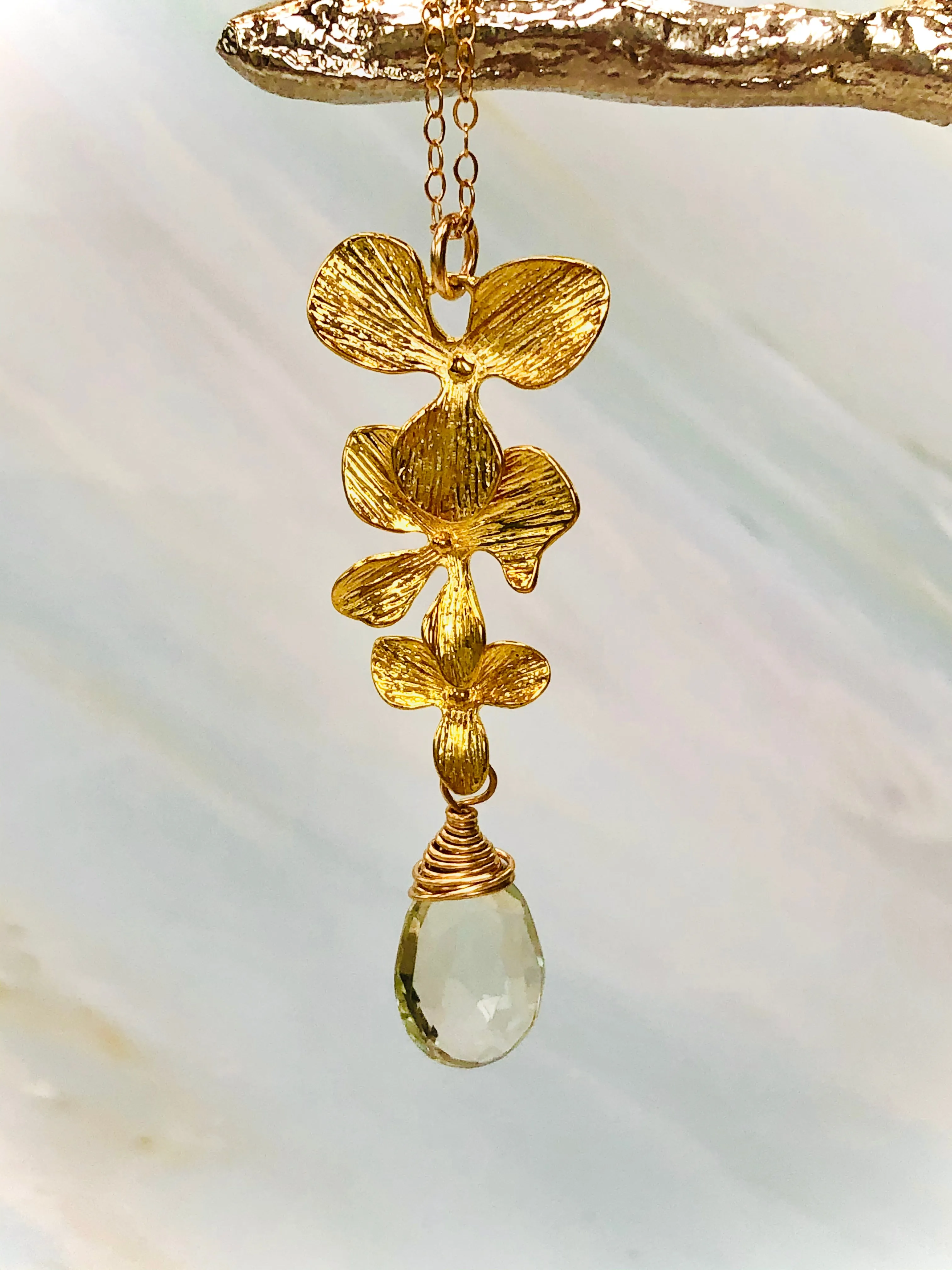 Elegant 14k Gold Green Amethyst Orchid Necklace
