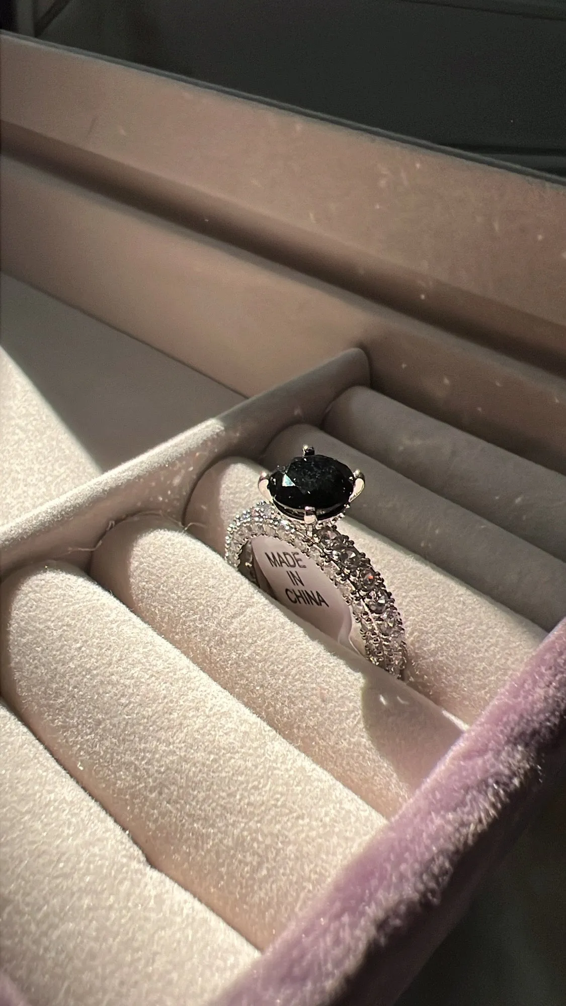 Evie rings