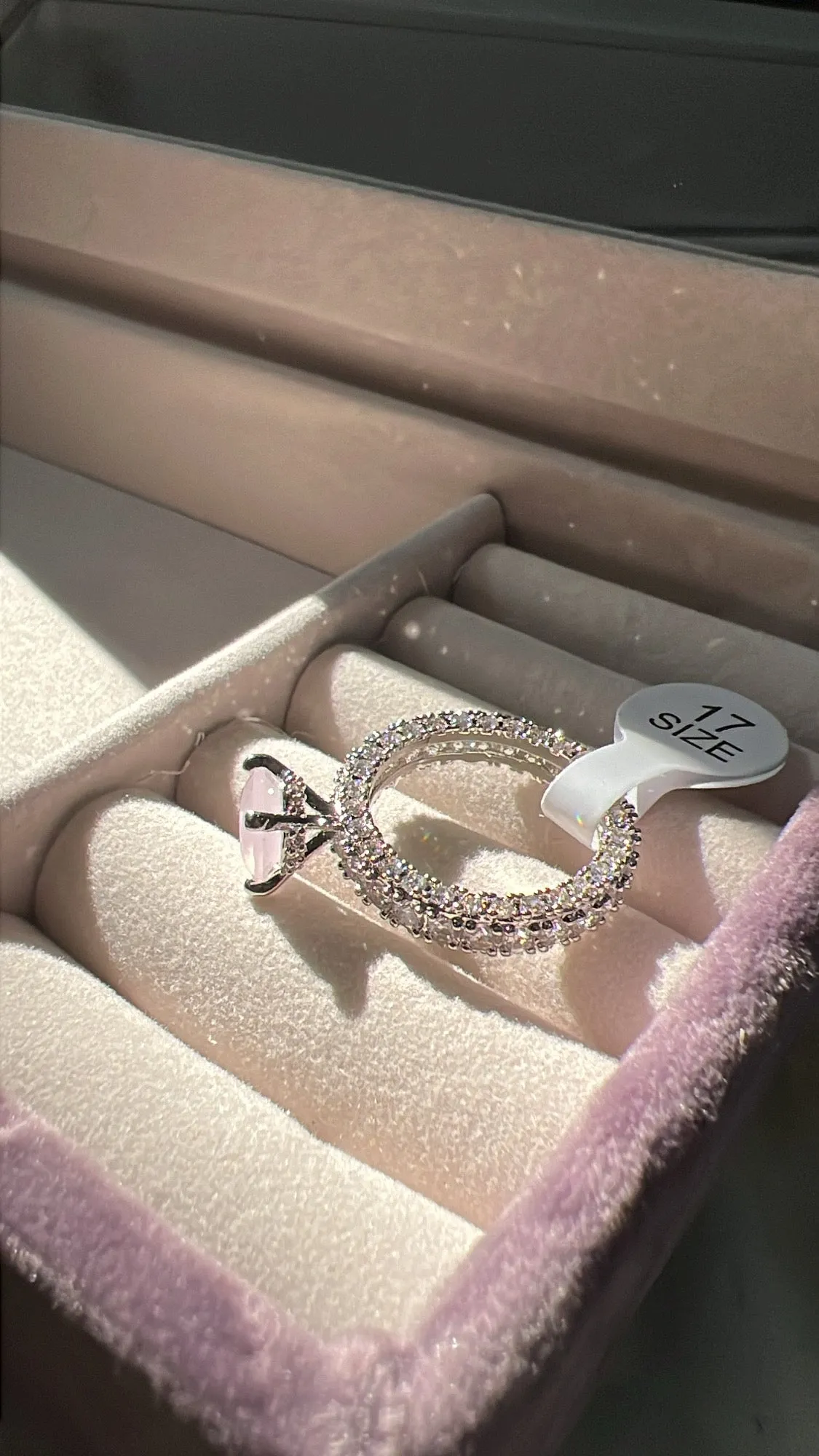 Evie rings