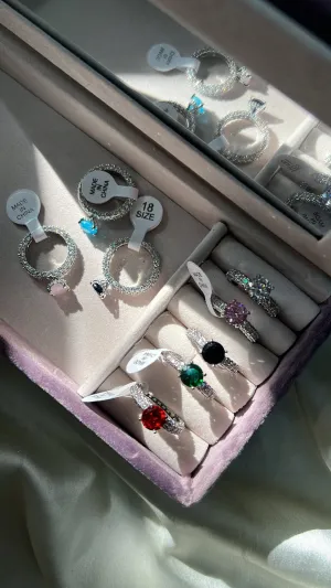 Evie rings