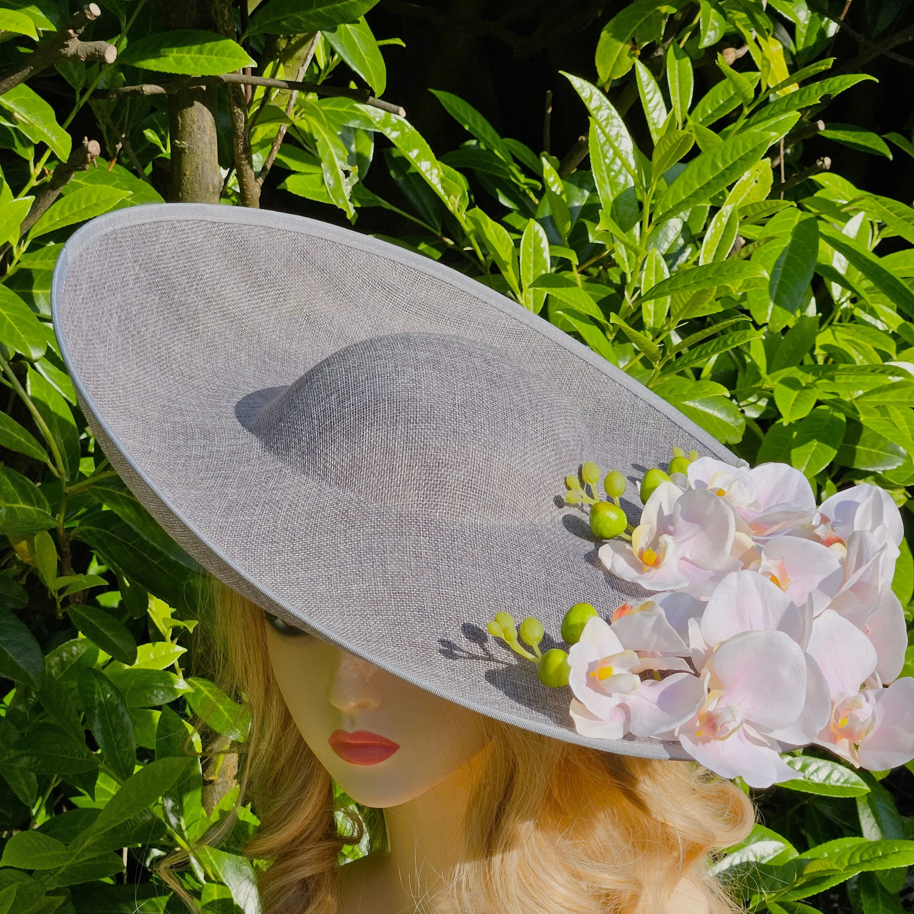 Extra Large Ascot Hat Grey White - Wedding Hats - Derby Hats - Church Hats for Ladies