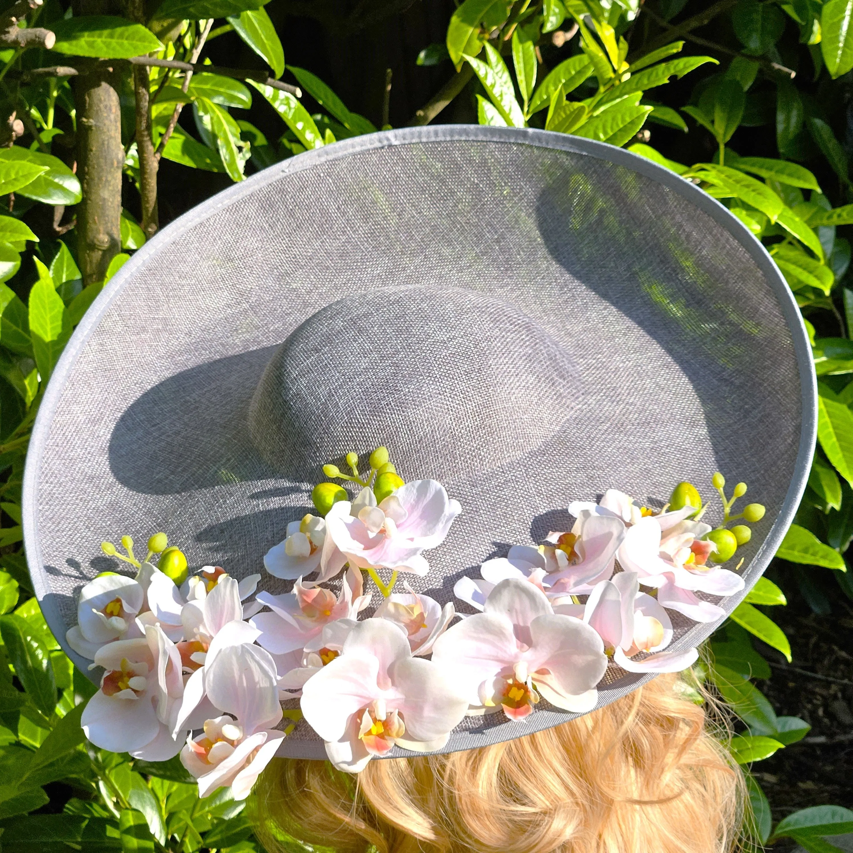 Extra Large Ascot Hat Grey White - Wedding Hats - Derby Hats - Church Hats for Ladies