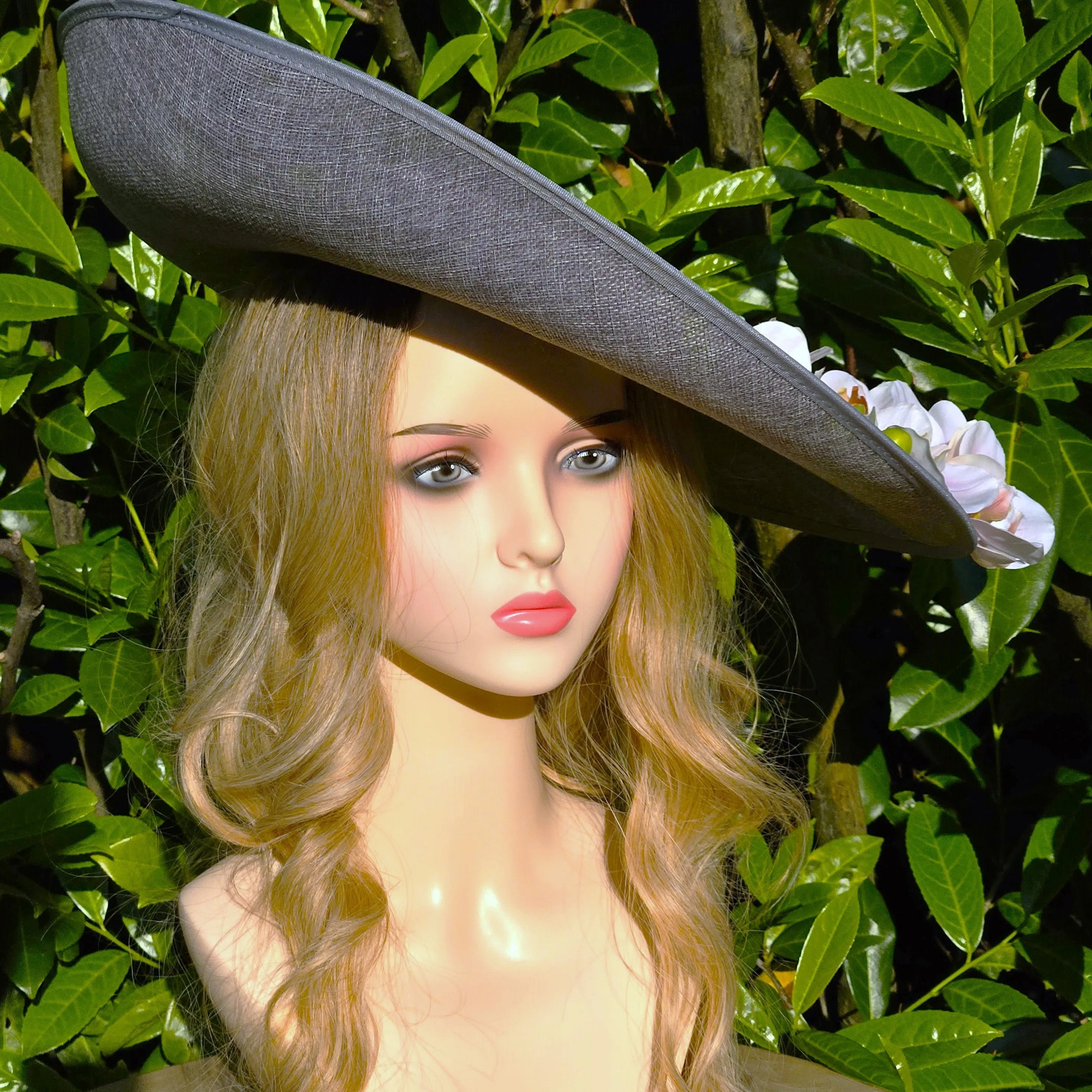 Extra Large Ascot Hat Grey White - Wedding Hats - Derby Hats - Church Hats for Ladies