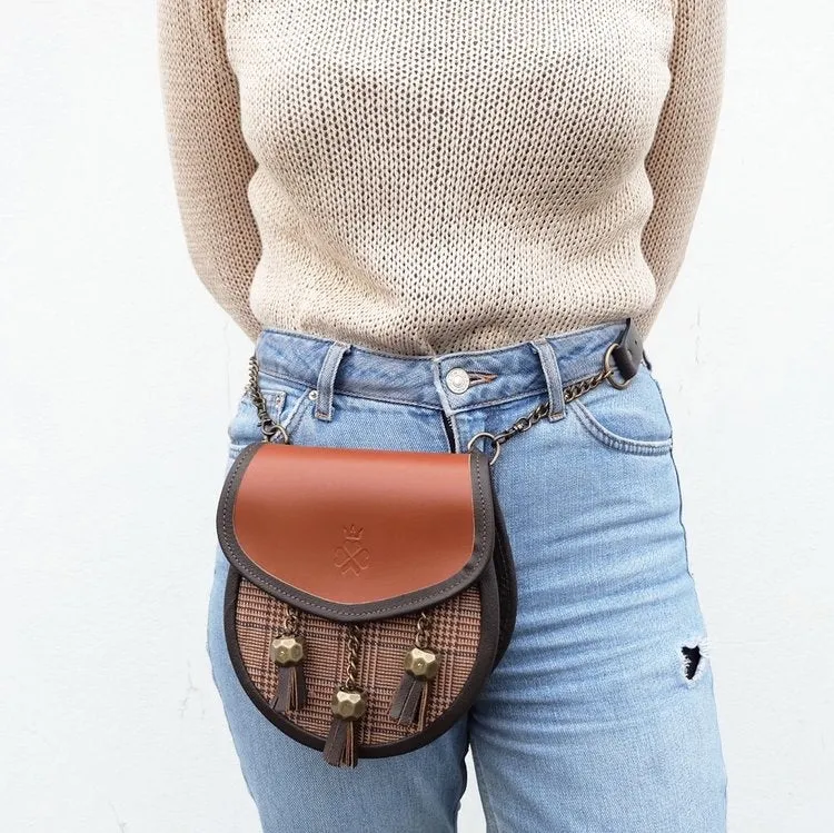 Glen Keith Tweed Sporran Handbag in Chestnut
