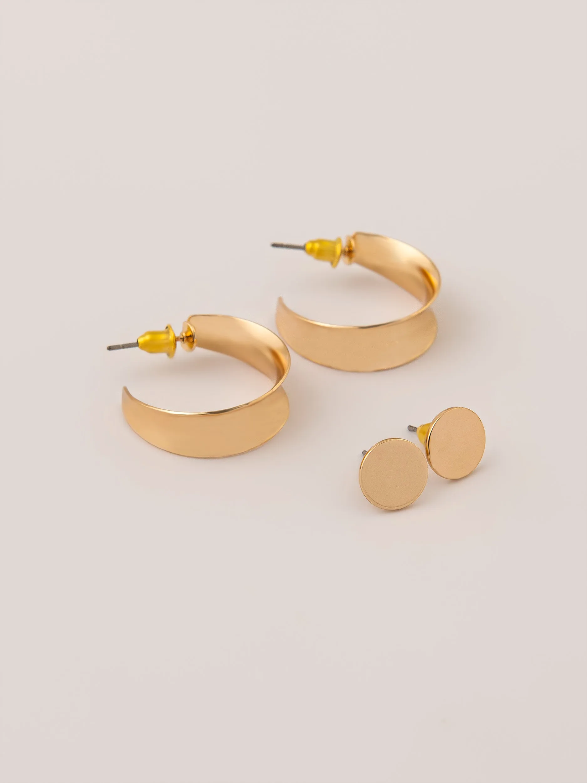 Vintage Gold Earrings Set