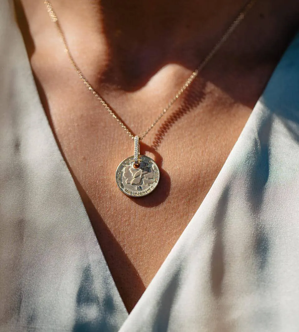 Wild flowers pendant necklace